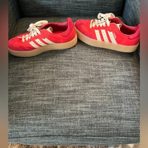 Adidas Valentines “Sambae” Women’s 6.5 - Picture 6 of 11